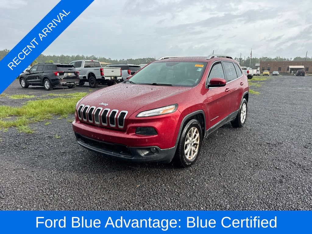 Used 2017 Jeep Cherokee Latitude w/ Comfort/Convenience Group