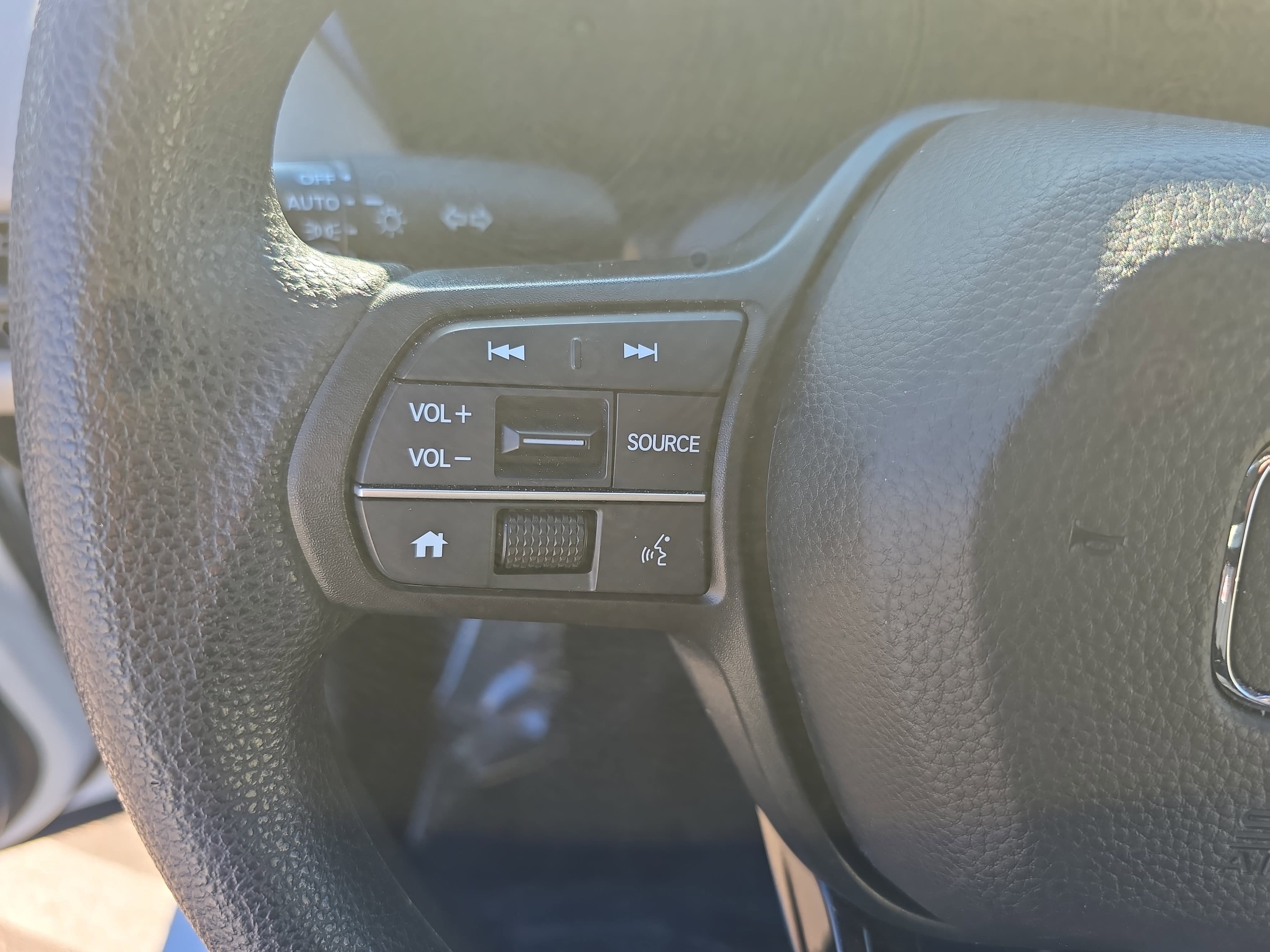 Certified 2024 Honda HR-V LX image 17