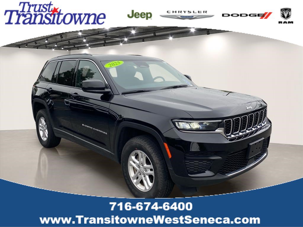 Certified 2025 Jeep Grand Cherokee Laredo