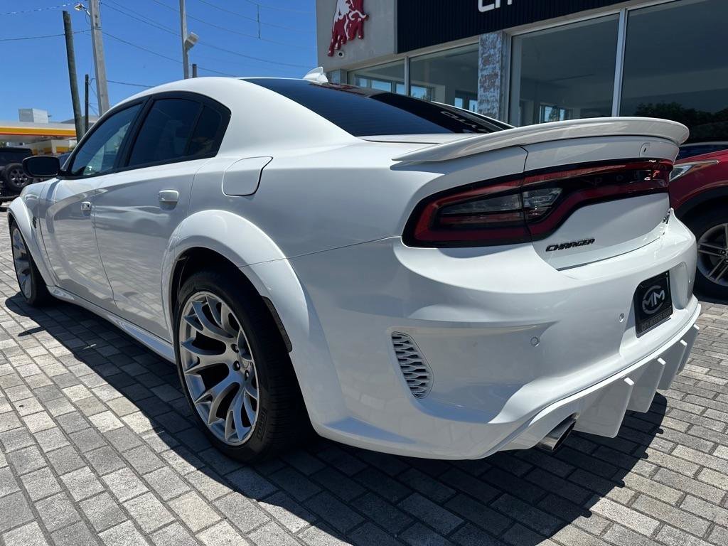 Used 2022 Dodge Charger SRT Hellcat w/ SRT Black Package RWD image 5