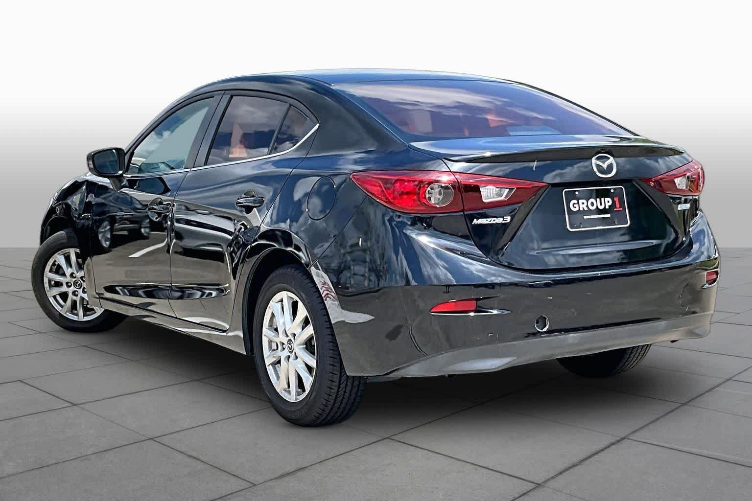Used 2014 MAZDA MAZDA3 i Touring FWD image 11