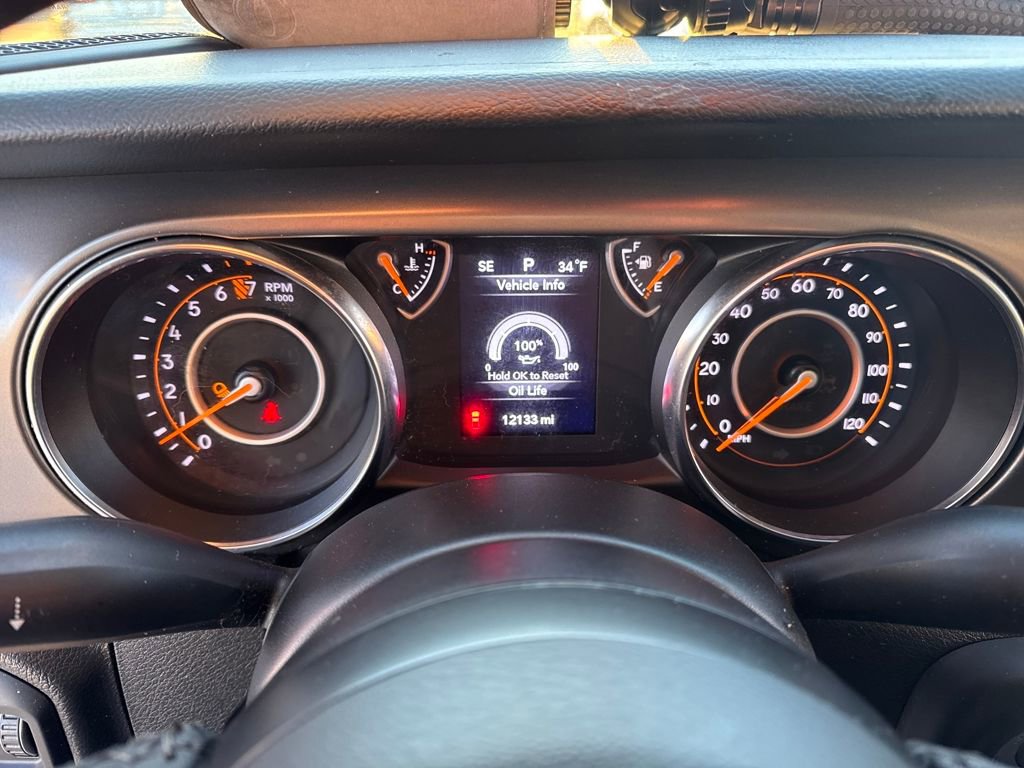 Used 2023 Jeep Gladiator Sport image 20