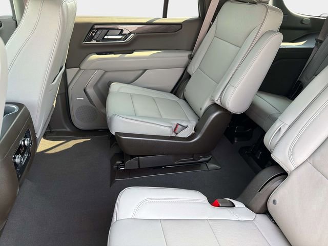 New 2026 GMC Yukon Elevation image 12
