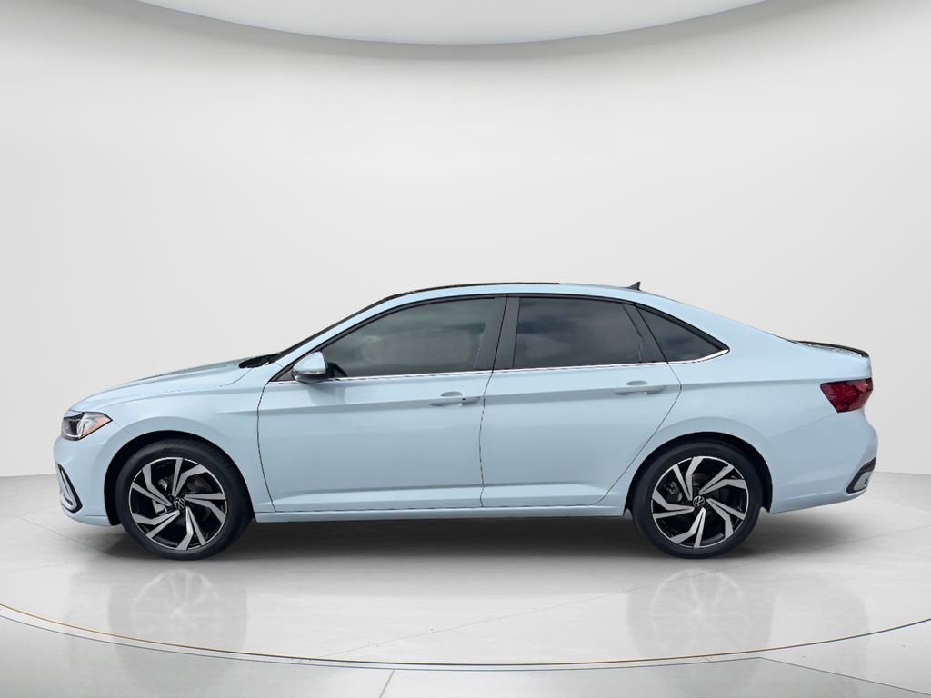 New 2026 Volkswagen Jetta SEL image 2