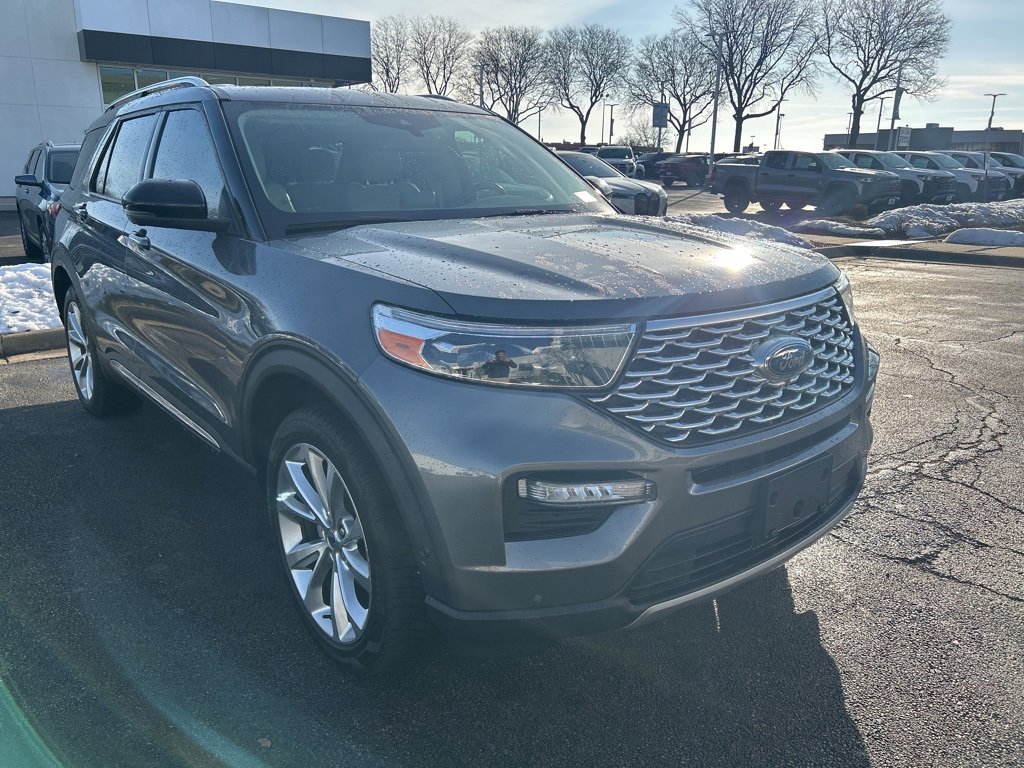 Used 2021 Ford Explorer Platinum w/ Equipment Group 601A image 3