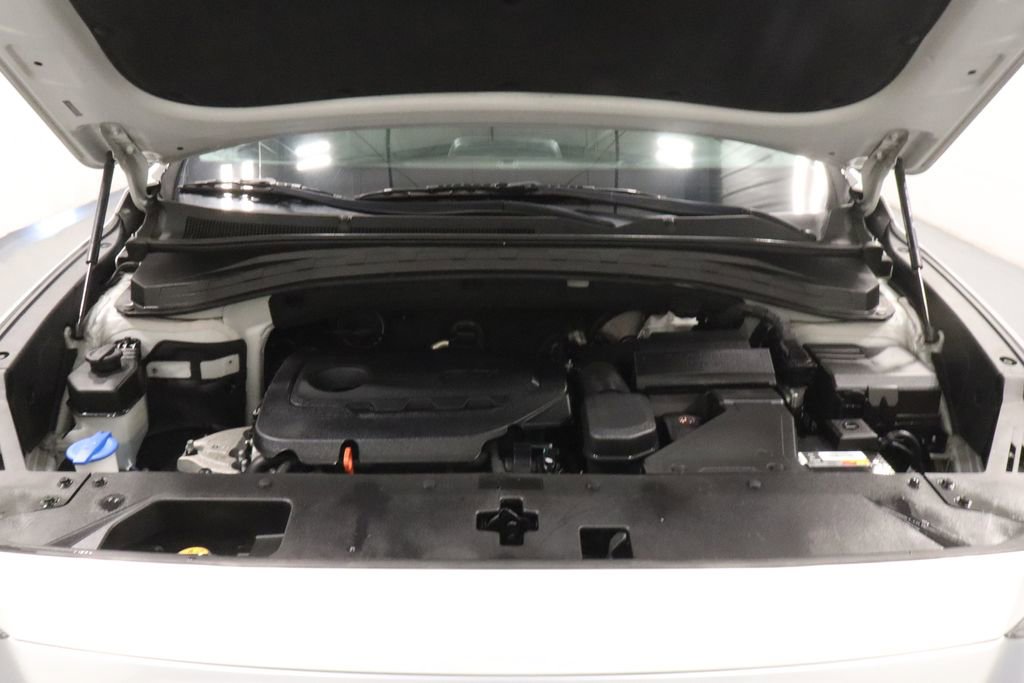 Used 2019 Hyundai Santa Fe SE AWD/4WD image 25