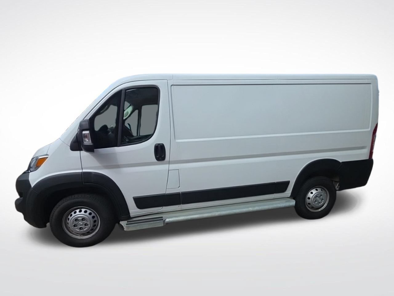 Used 2025 RAM ProMaster 2500 w/ U-Haul Equipment Group FWD image 5