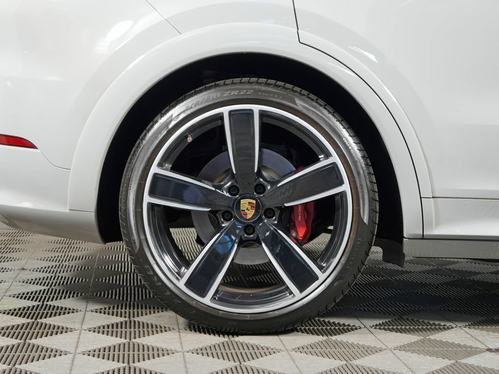 Certified 2021 Porsche Cayenne GTS AWD/4WD image 15