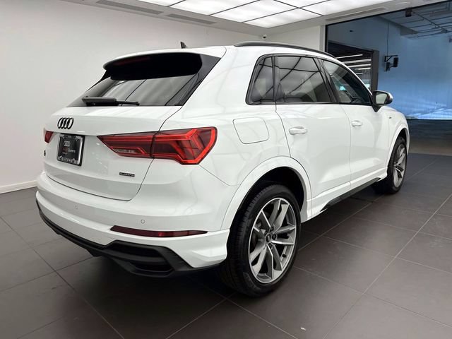 Used 2025 Audi Q3 2.0T Premium w/ Convenience Package AWD/4WD image 5