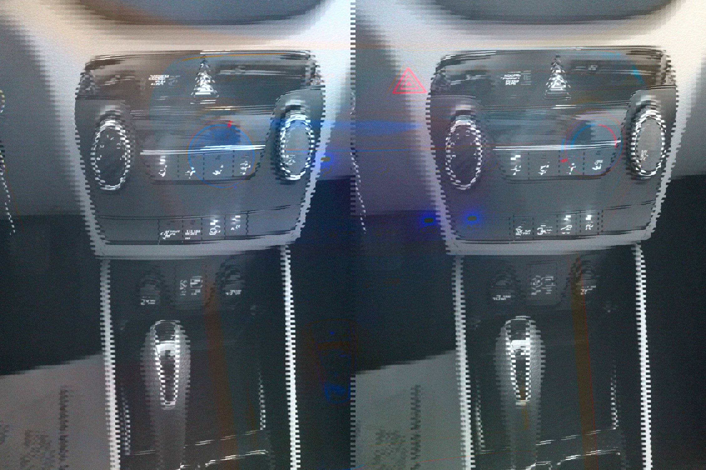 Used 2016 Hyundai Tucson SE w/ Option Group 02 image 11