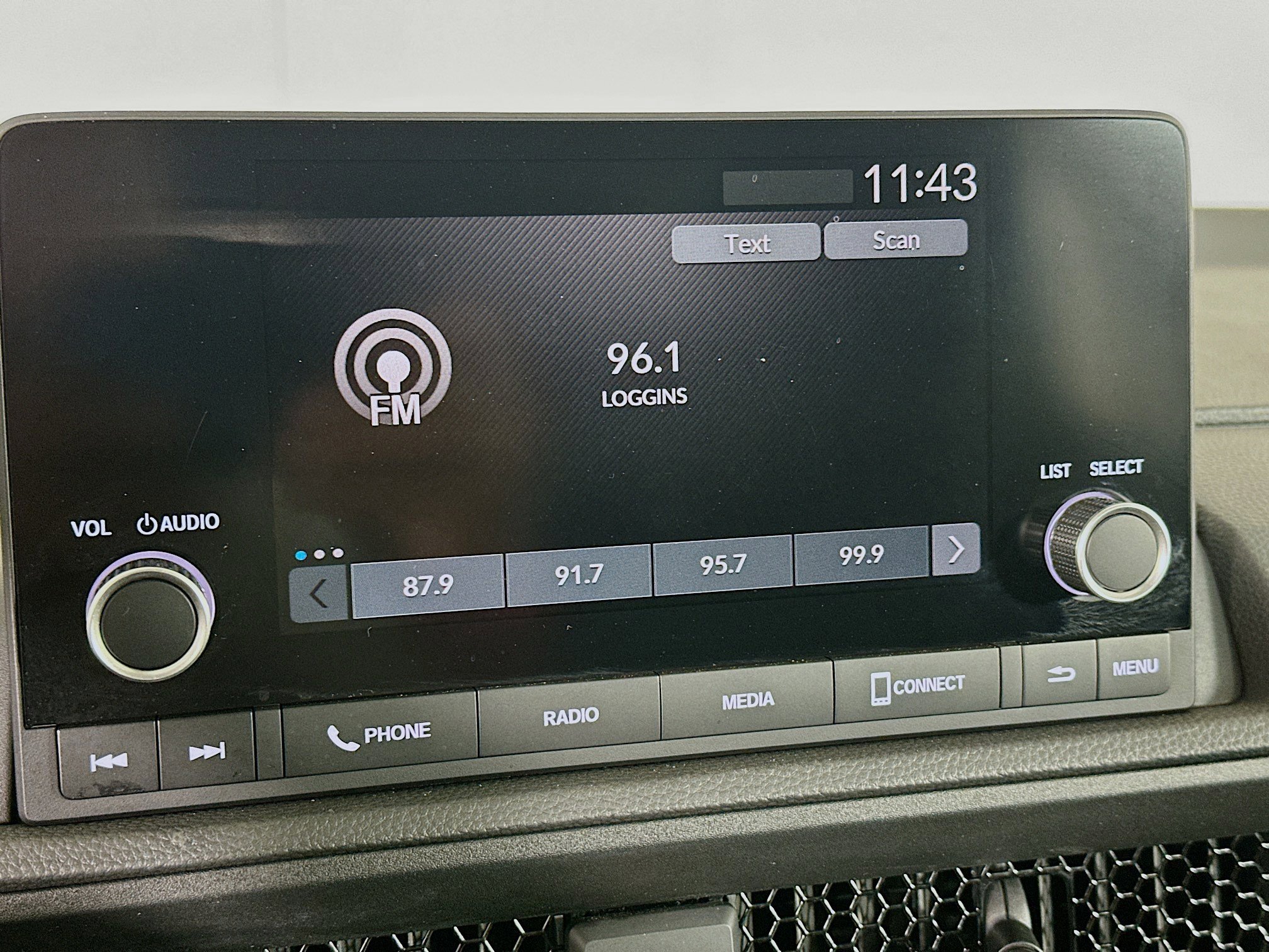 Used 2023 Honda CR-V LX image 21