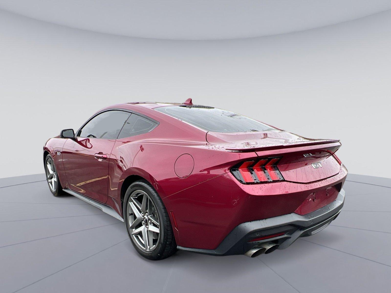 Used 2025 Ford Mustang GT Premium image 3