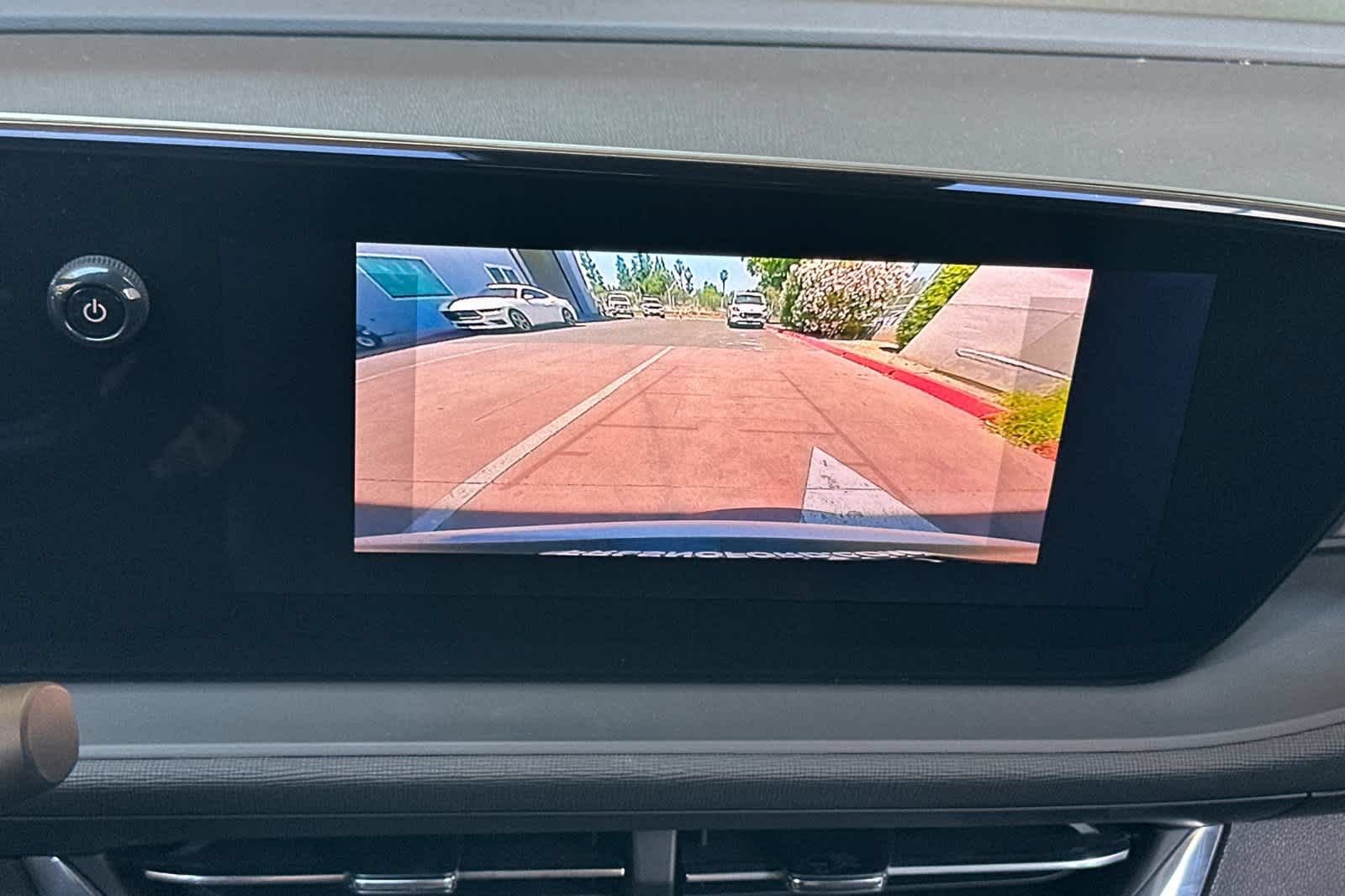 Used 2025 Buick Envista Preferred FWD image 19