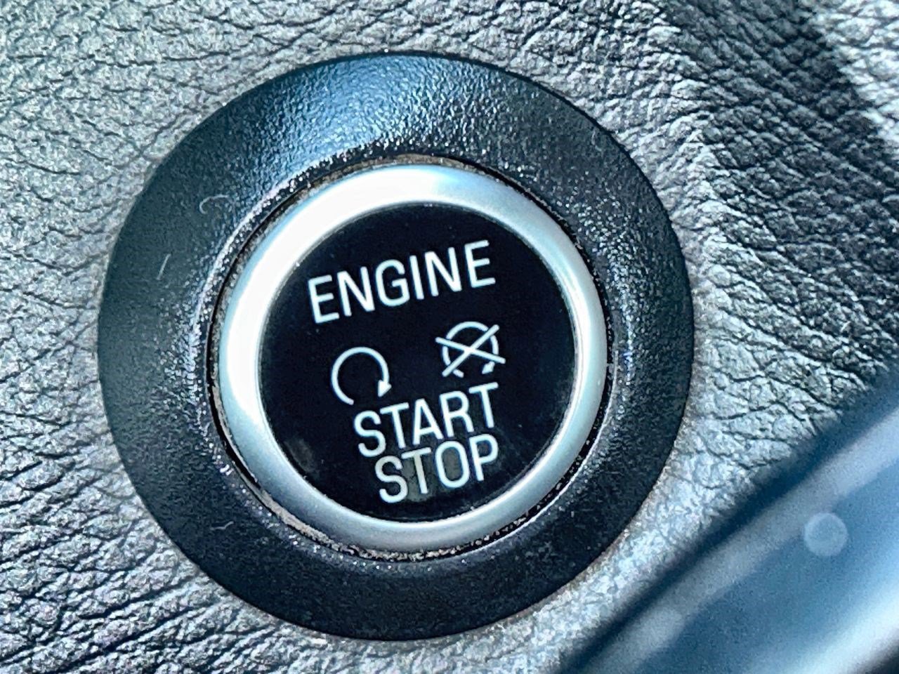 Used 2017 Ford Focus Titanium FWD image 17