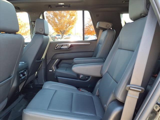 Used 2025 Chevrolet Tahoe Z71 w/ Comfort Package image 13