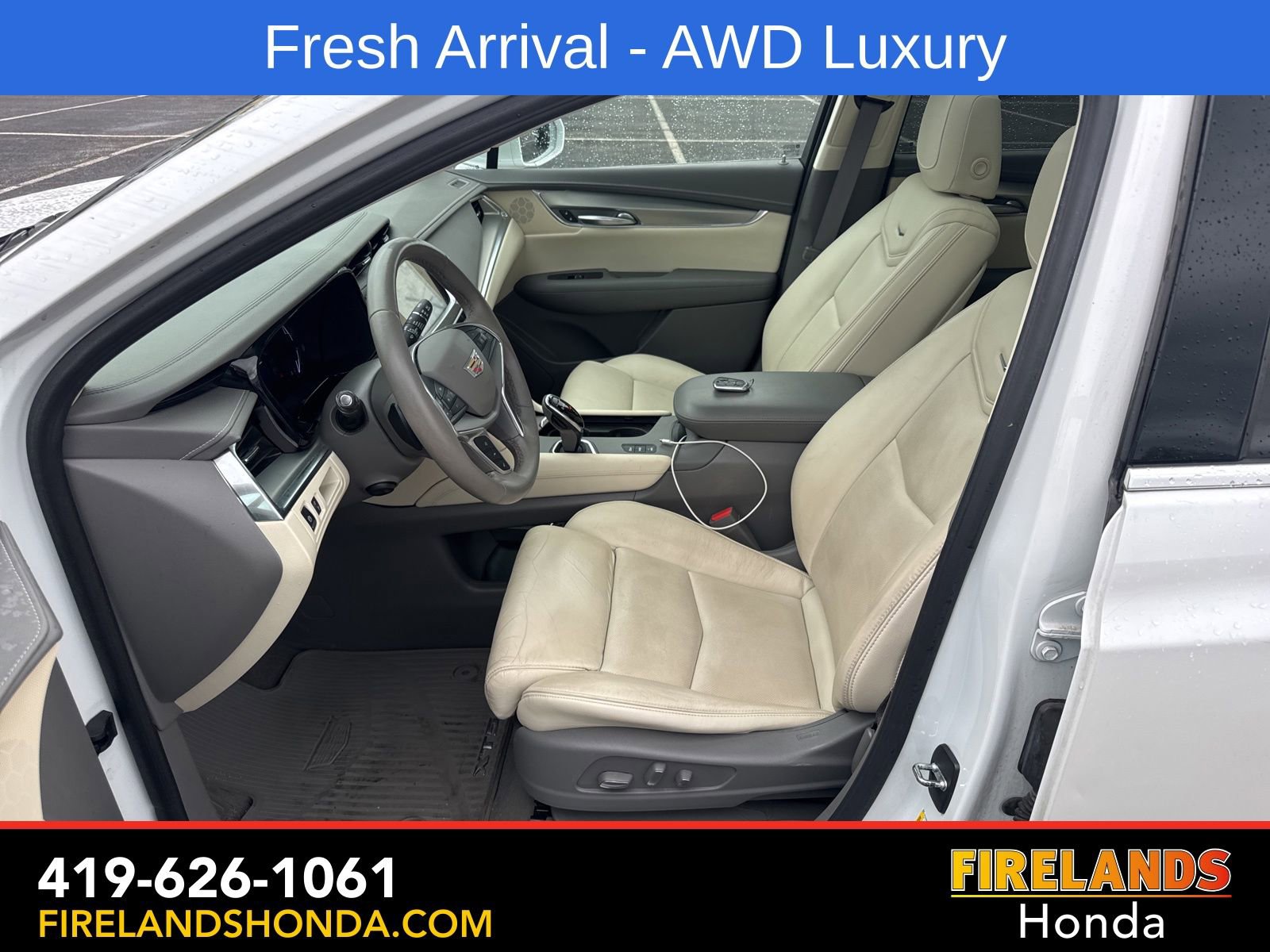Used 2017 Cadillac XT5 Luxury w/ Driver Awareness Package image 18