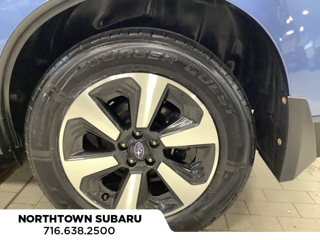 Used 2017 Subaru Forester 2.5i Premium w/ All-Weather Package image 22