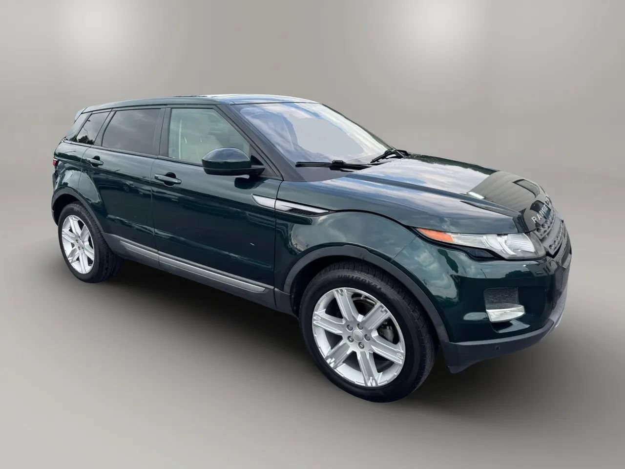 Used 2015 Land Rover Range Rover Evoque Pure Plus AWD/4WD image 4