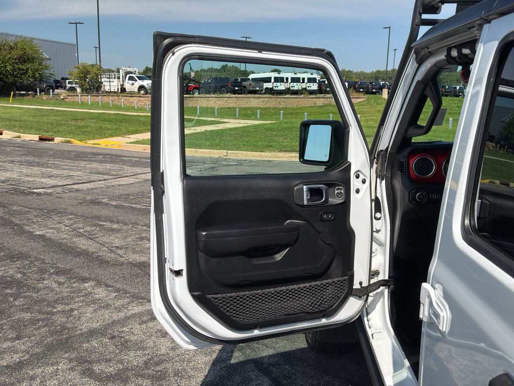 Used 2019 Jeep Wrangler Unlimited Rubicon AWD/4WD image 10