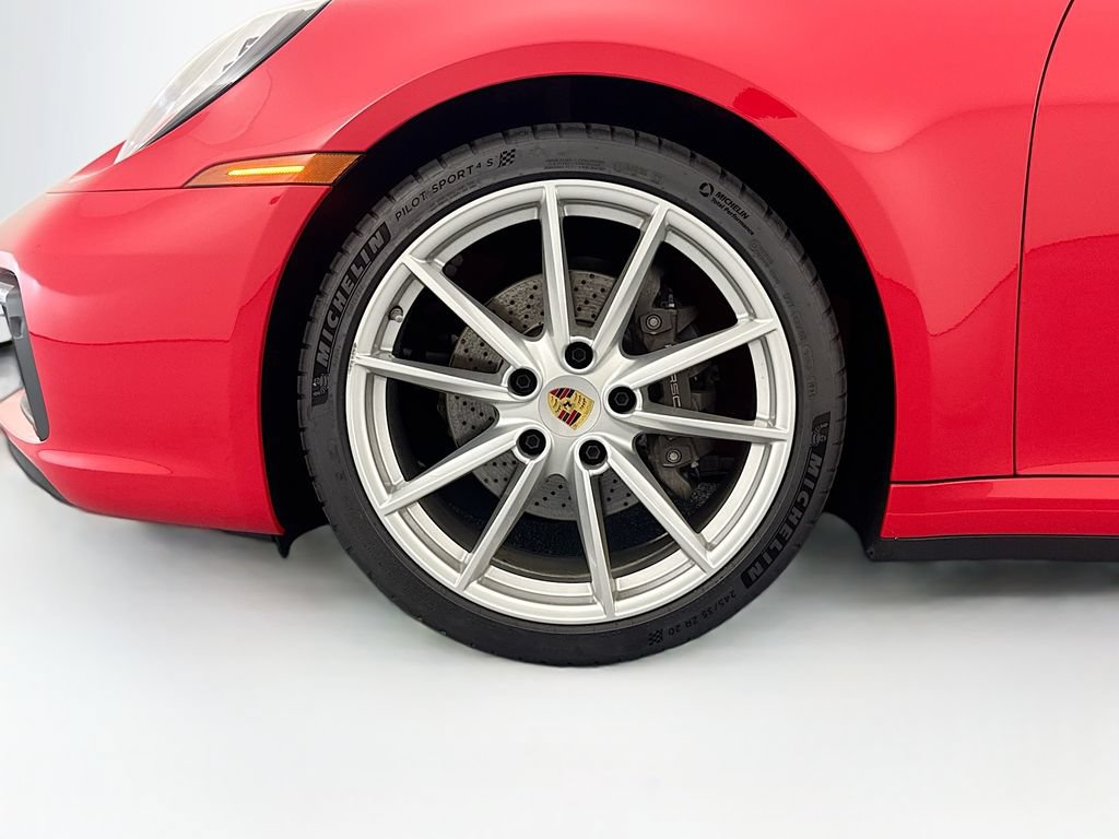 Used 2024 Porsche 911 Carrera RWD image 33