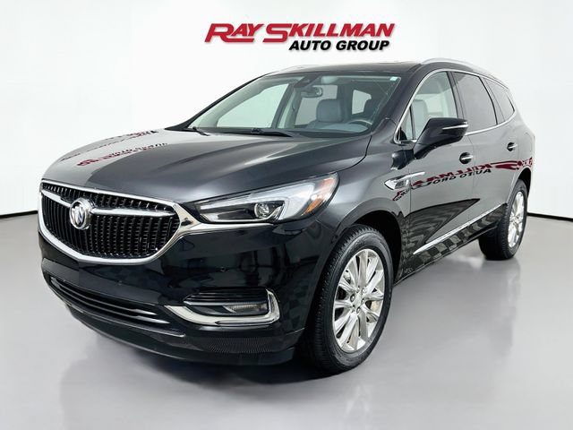 Used 2020 Buick Enclave Premium w/ Sun and Sites Package AWD/4WD image 3
