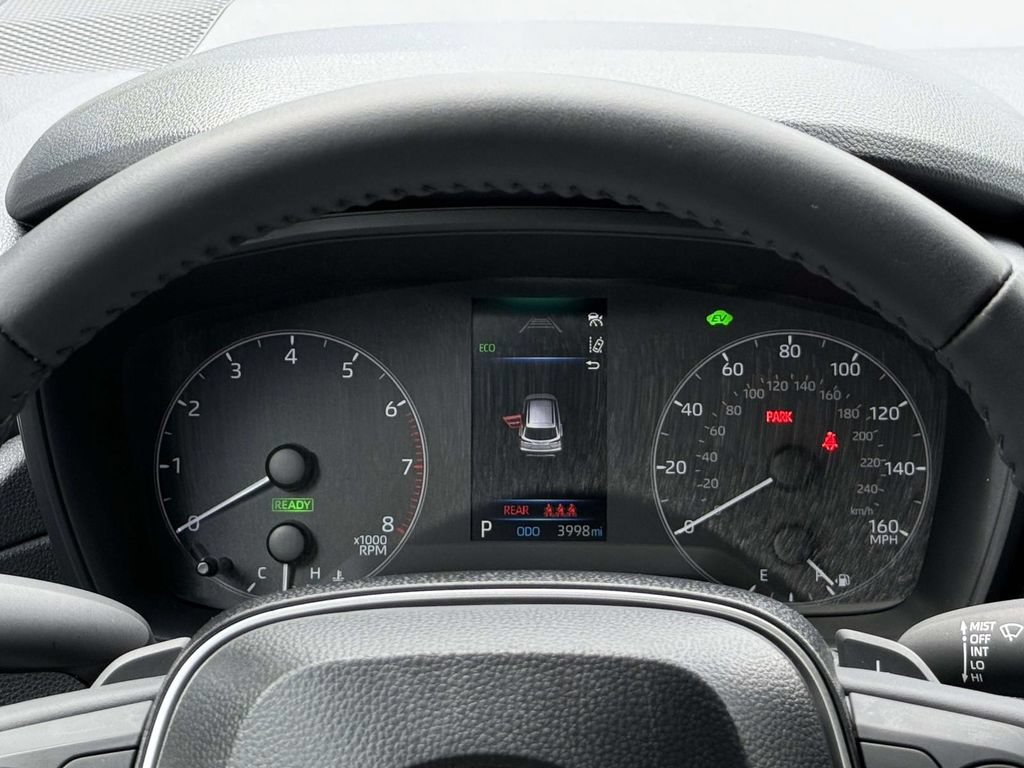 Used 2025 Toyota Corolla Cross AWD Hybrid image 18