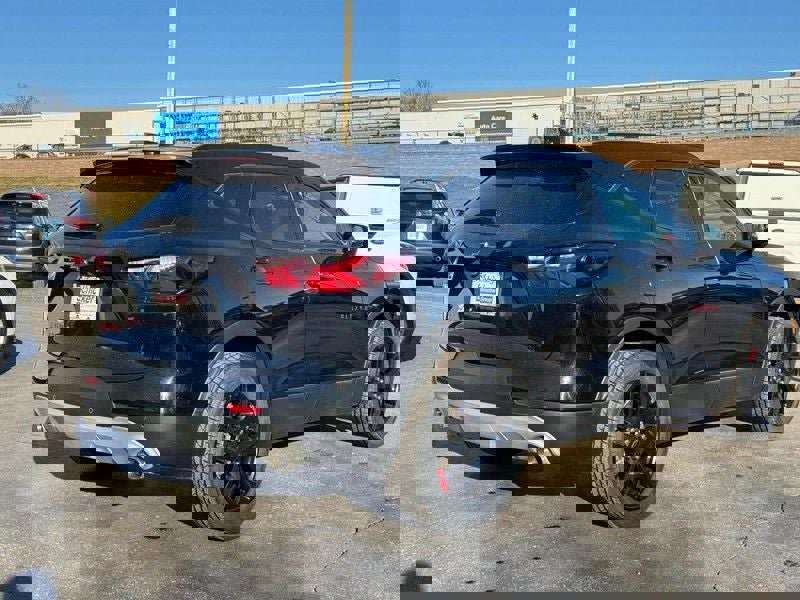 Used 2022 Chevrolet Blazer LT w/ Redline Edition image 3