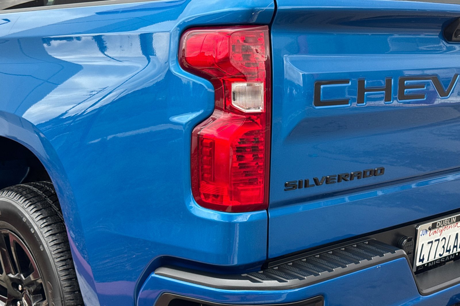 Used 2024 Chevrolet Silverado 1500 Custom w/ Turbomax Blackout Package RWD image 46