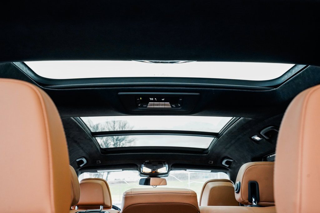 Used 2023 BMW X7 xDrive40i w/ M Sport Package image 21