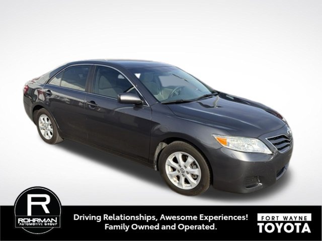 Used 2011 Toyota Camry LE w/ LE Extra-Value Pkg FWD image 4