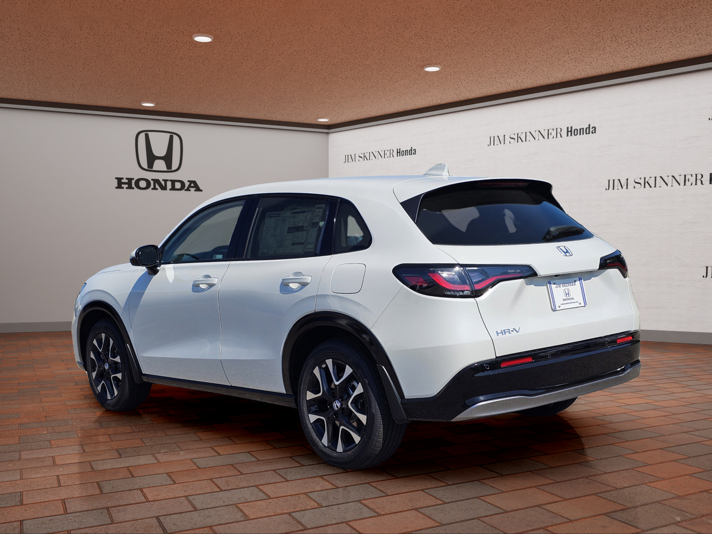 Used 2026 Honda HR-V EX-L image 12