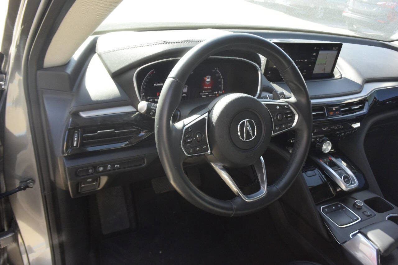 Used 2024 Acura MDX SH-AWD w/ Technology Package image 15