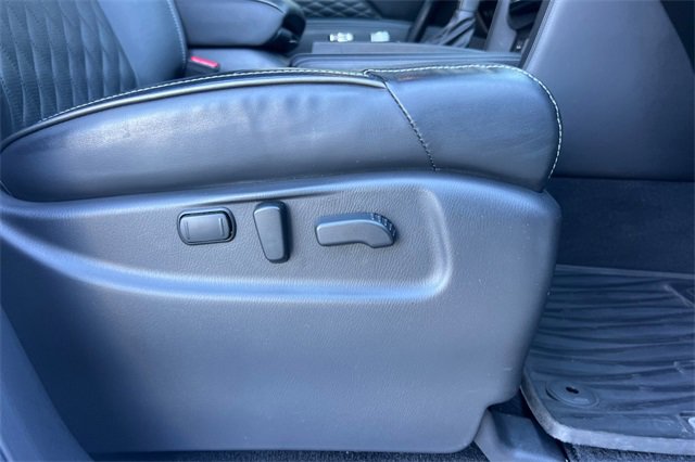 Used 2021 INFINITI QX80 Sensory w/ All-Season Package image 23