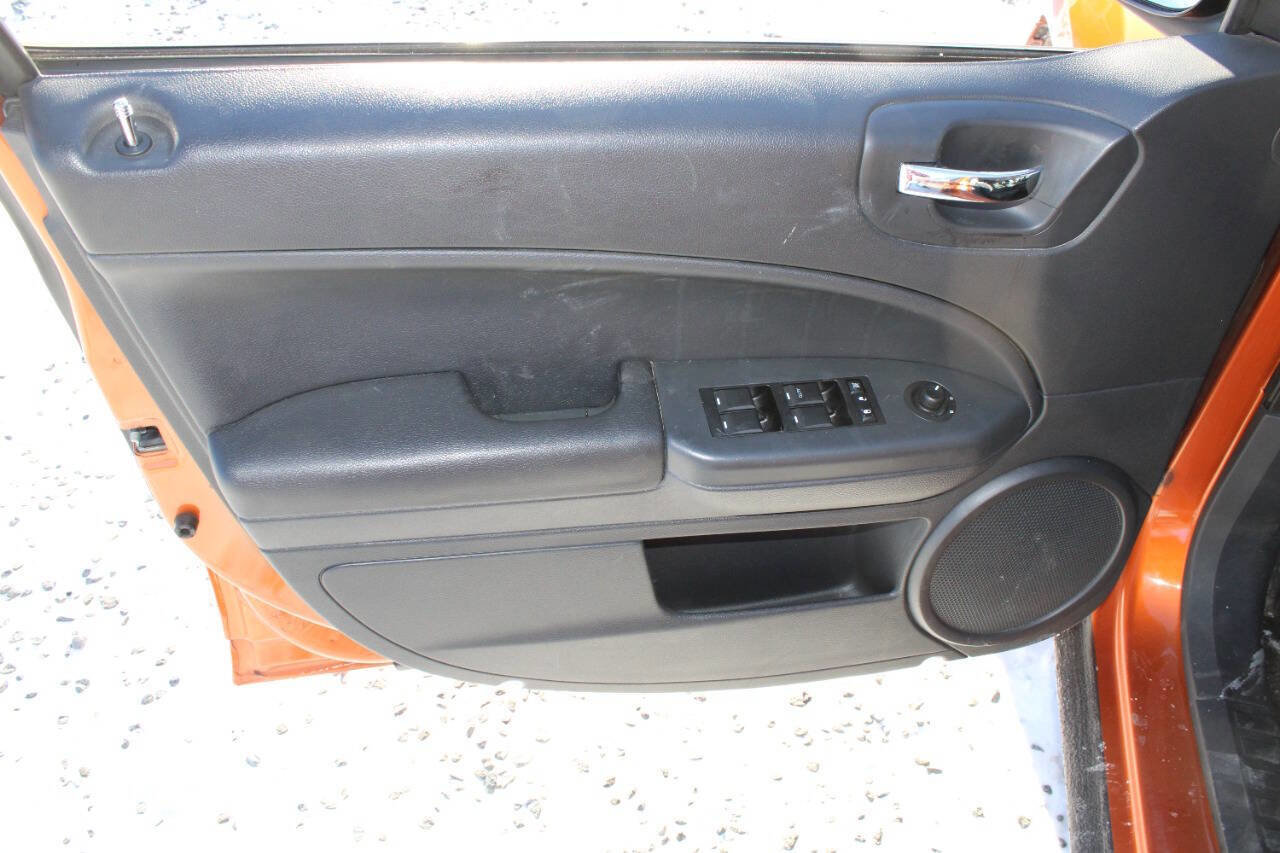 Used 2011 Dodge Caliber Heat w/ Premium Sound Group image 19