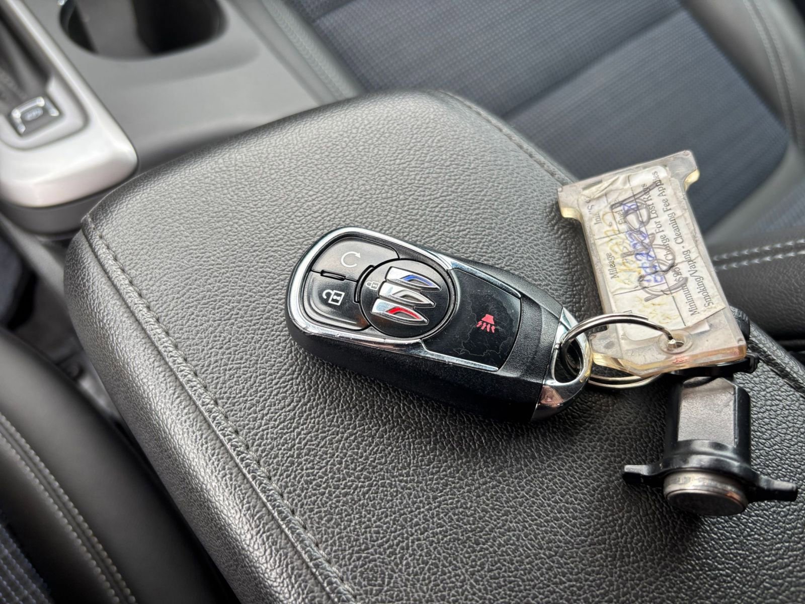 Used 2025 Buick Envista Preferred FWD image 21