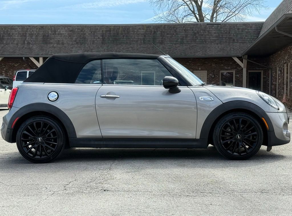 Used 2019 MINI Cooper S image 7