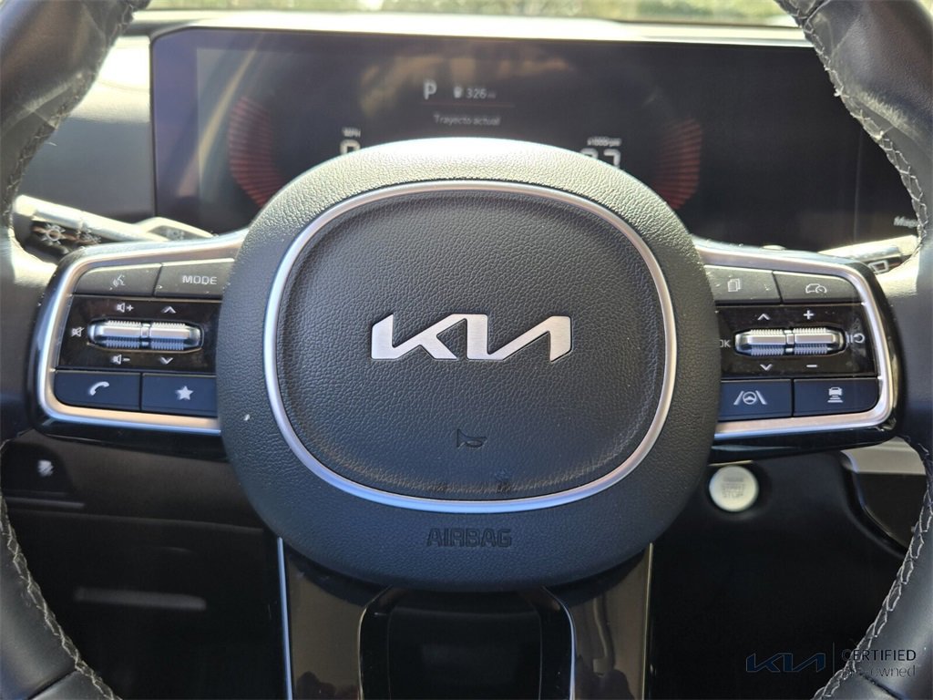 Certified 2024 Kia Sorento S image 30