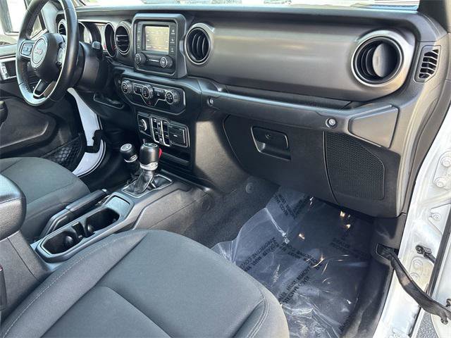 Certified 2020 Jeep Gladiator Sport w/ Quick Order Package 24S image 13