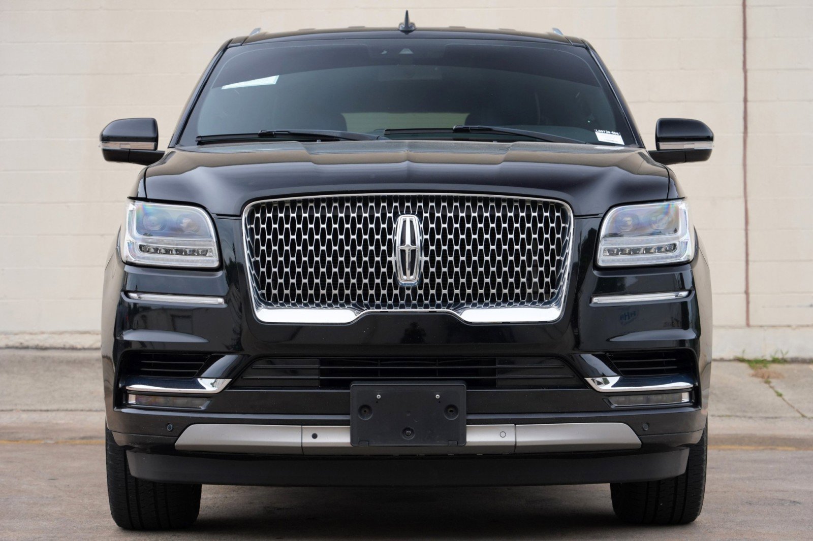 Used 2020 Lincoln Navigator L 4WD image 7