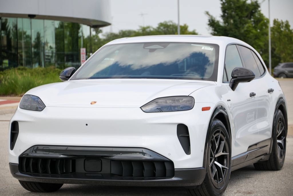 New 2026 Porsche Cayenne Electric AWD/4WD image 46
