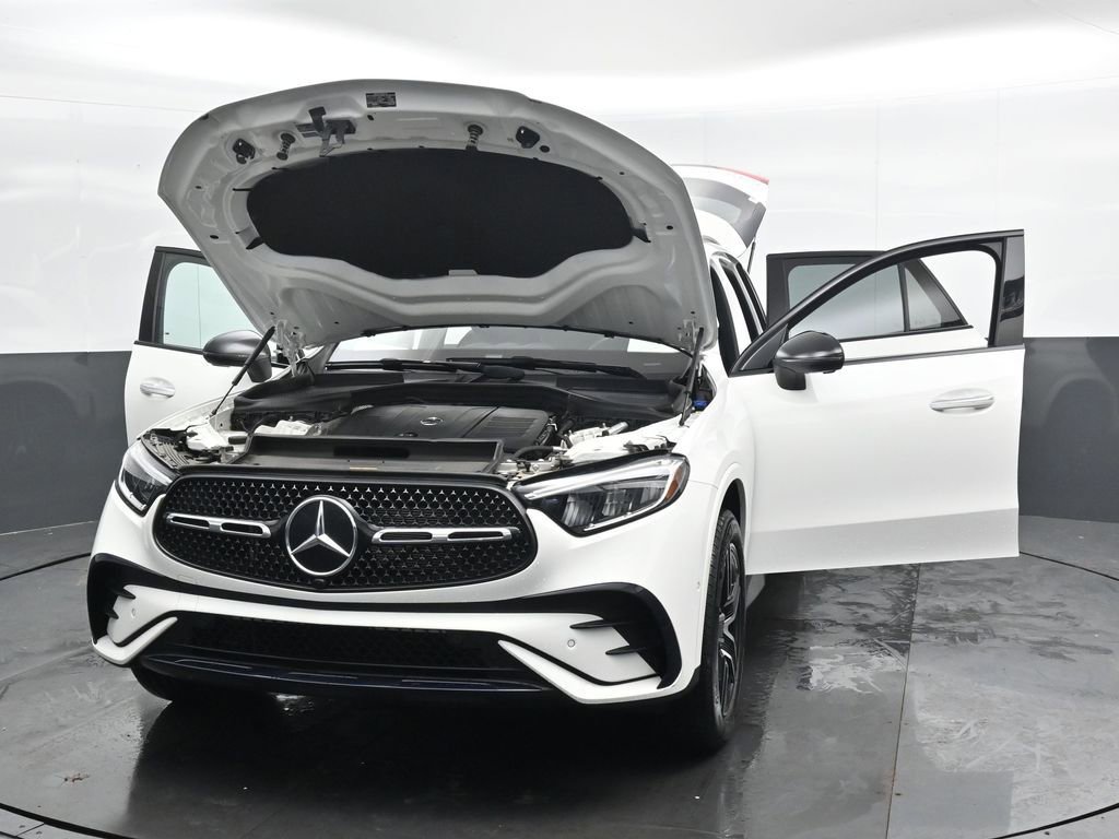 Used 2023 Mercedes-Benz GLC 300 image 53