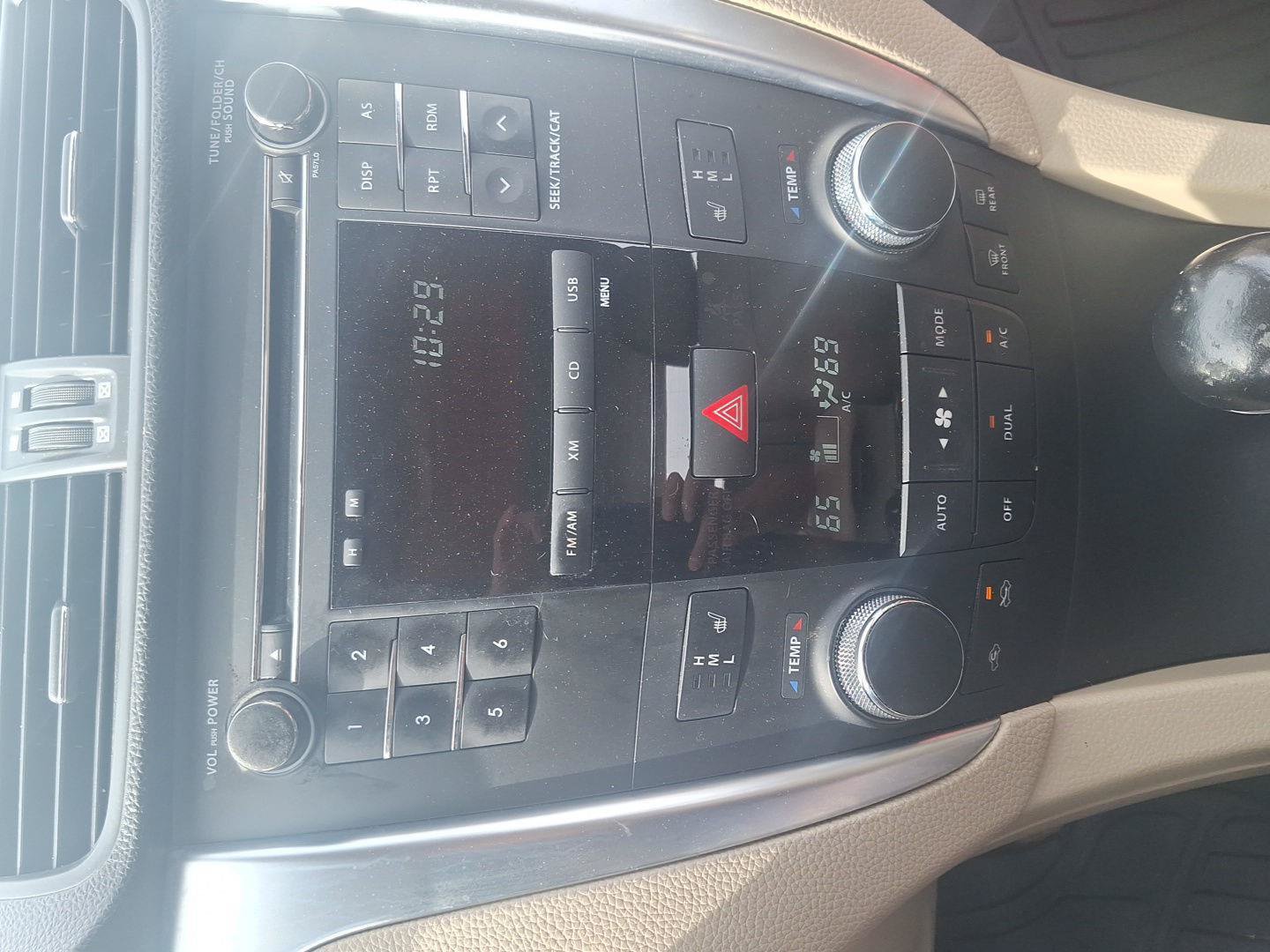 Used 2012 Suzuki Kizashi SE AWD/4WD image 25
