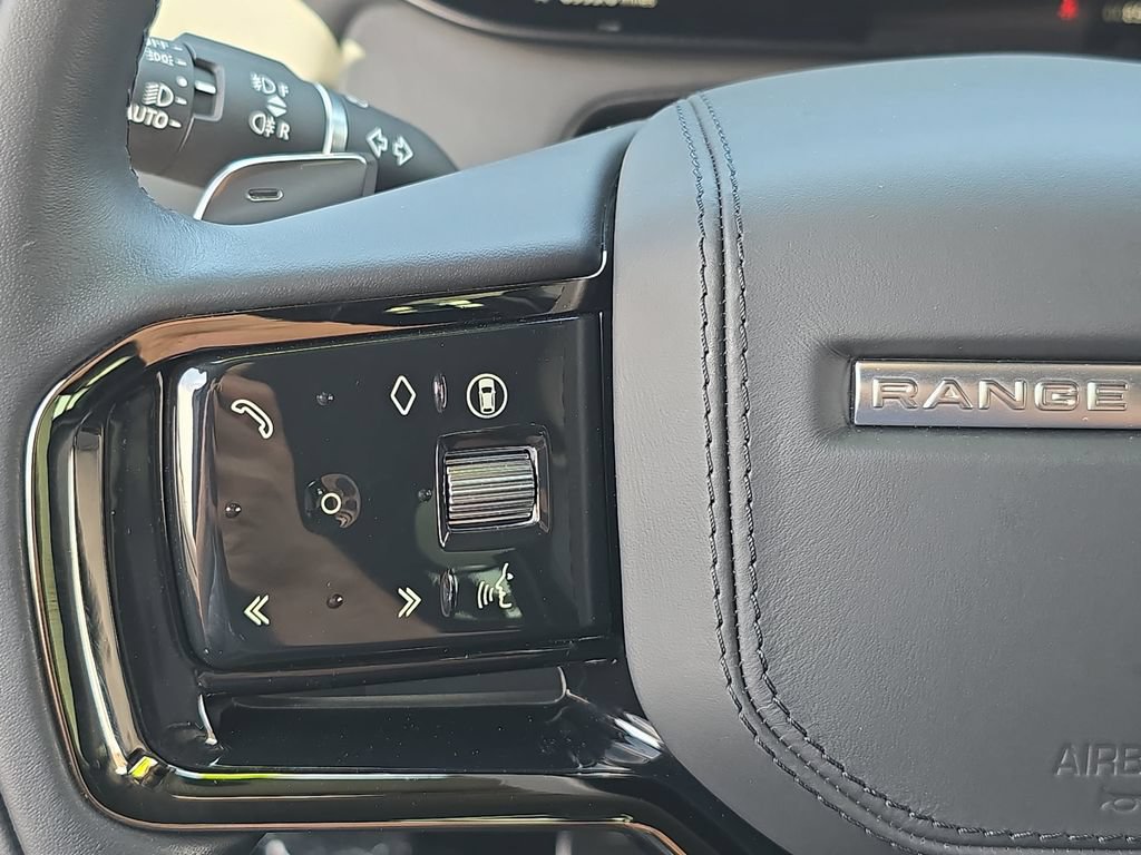 Certified 2025 Land Rover Range Rover Sport Dynamic SE AWD/4WD image 18