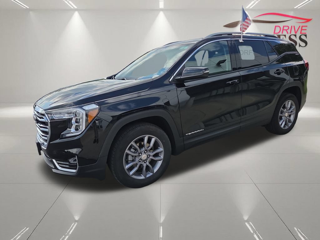 Certified 2024 GMC Terrain SLT w/ Infotainment Package II AWD/4WD image 4