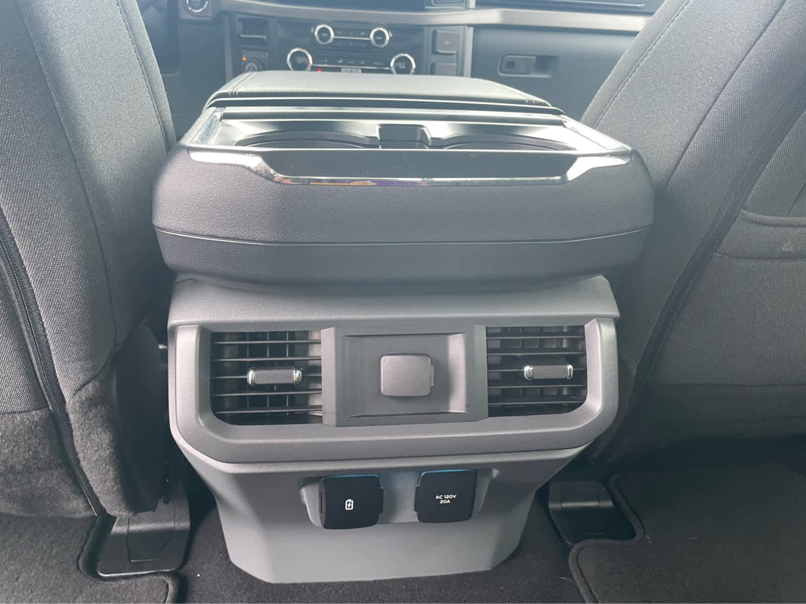 Used 2025 Ford F150 XLT w/ Equipment Group 302A MID image 36