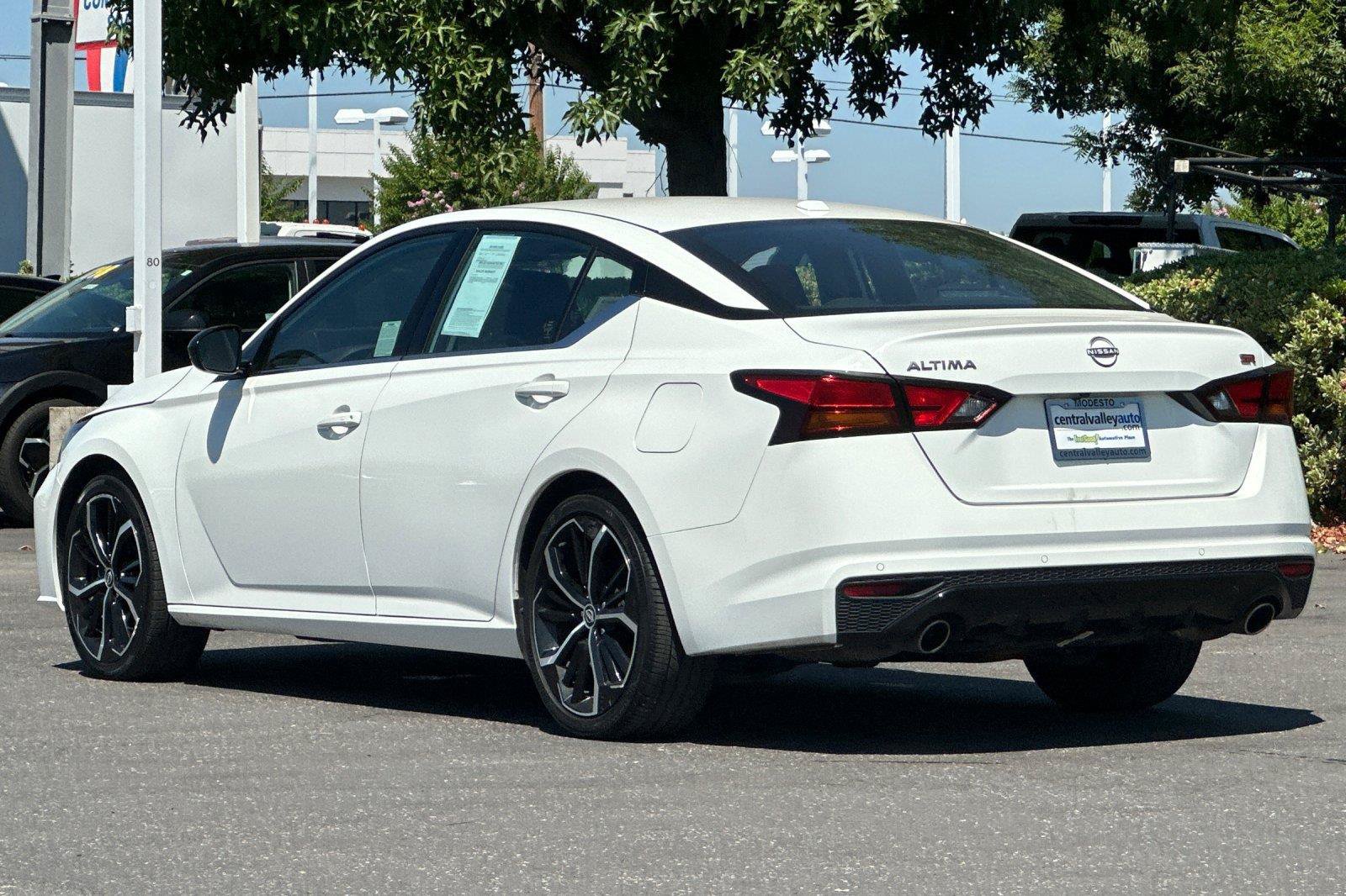 Certified 2024 Nissan Altima 2.5 SR FWD image 6