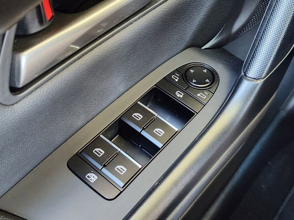 Used 2025 MAZDA CX-50 AWD 2.5 Turbo w/ Premium Pkg image 22