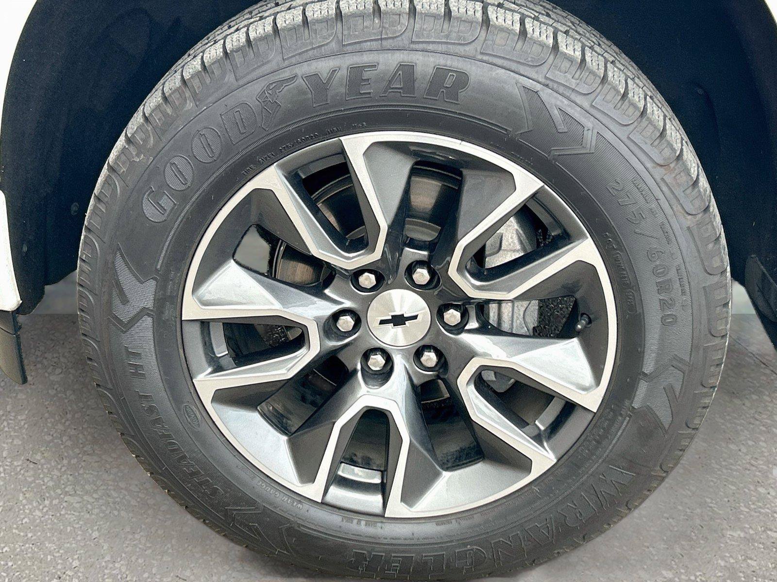 Used 2022 Chevrolet Silverado 1500 RST AWD/4WD image 41