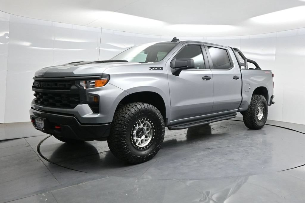 Used 2025 Chevrolet Silverado 1500 Custom Trail Boss w/ LPO, Dark Essentials Package AWD/4WD image 62