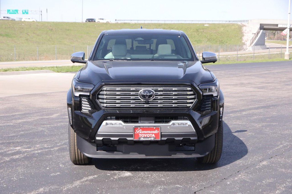 New 2026 Toyota Tacoma Limited image 4
